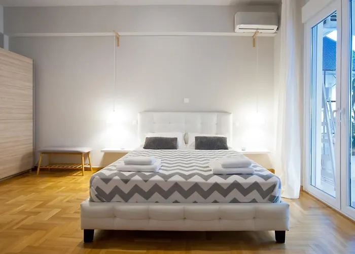 Acropolis View Penthouse N